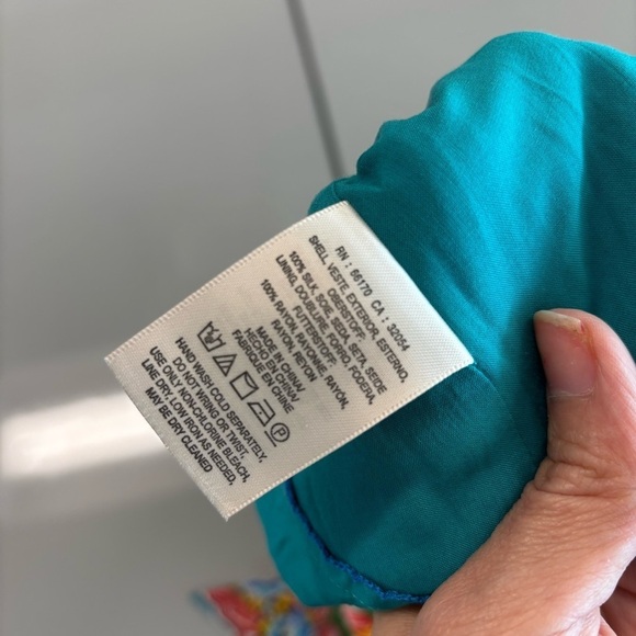 Maeve Anthropologie Bette Wrap Skirt. Size 4 - Picture 13 of 16